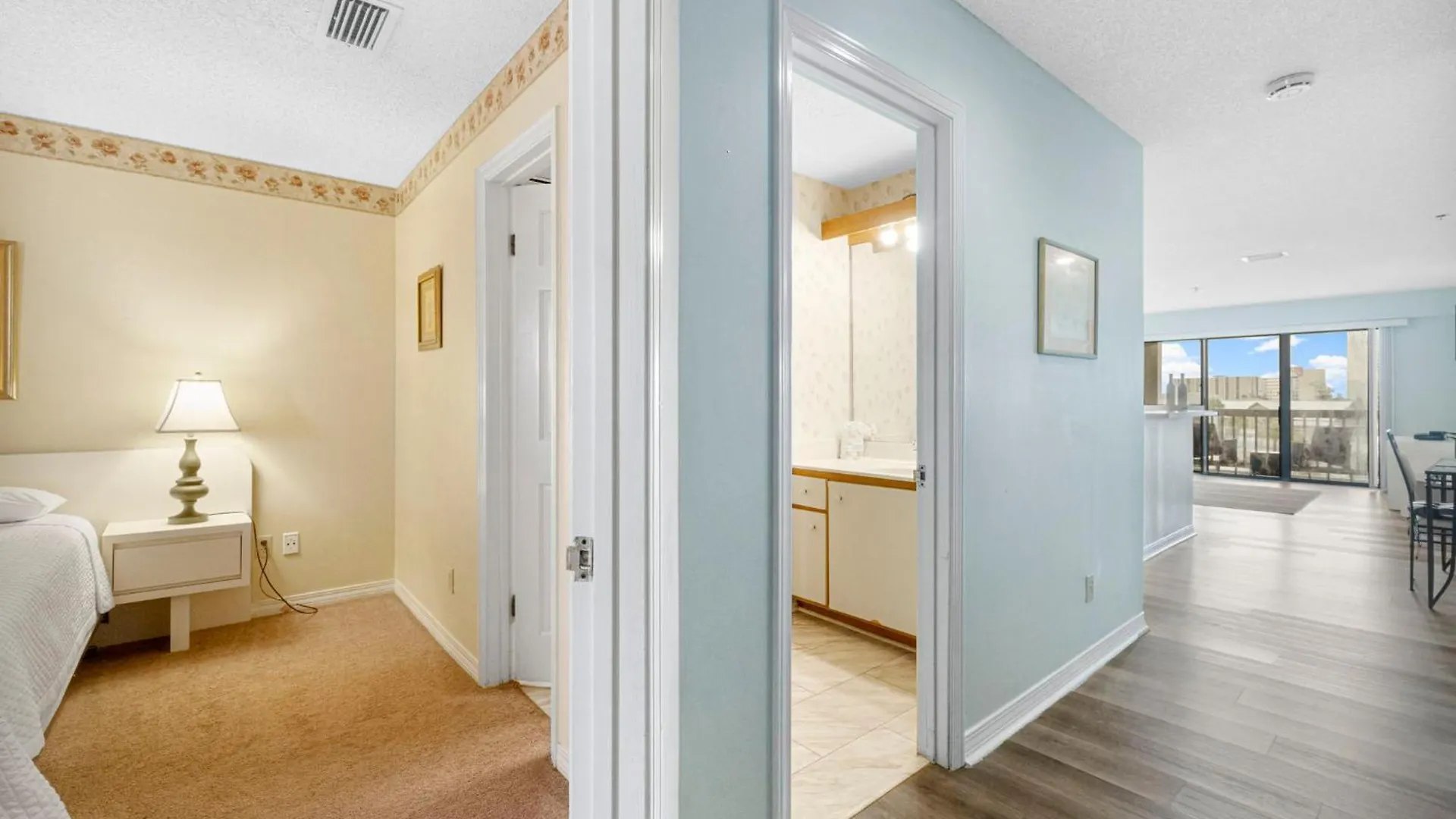 The Inn At St Thomas Square 1305A Panama City Beach Apartment