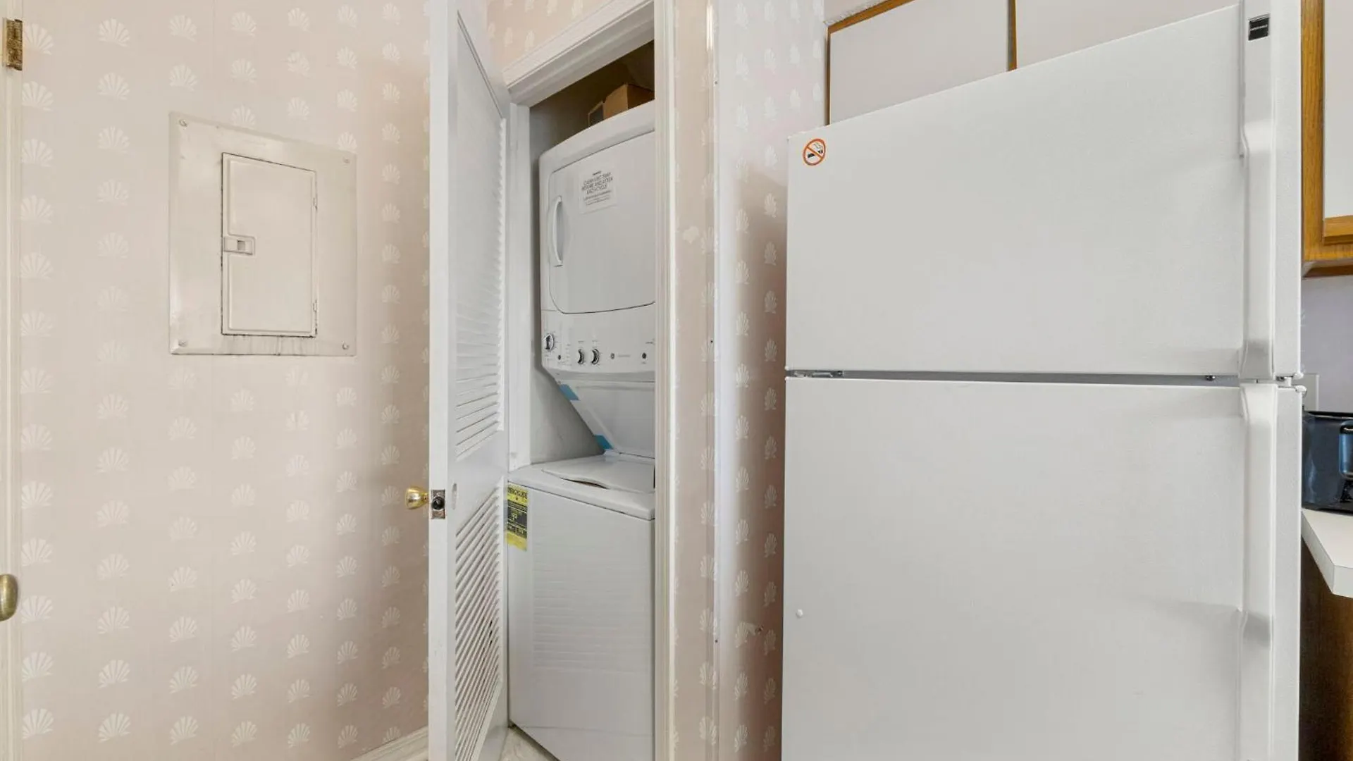 Apartment The Inn At St Thomas Square 1305A Panama City Beach