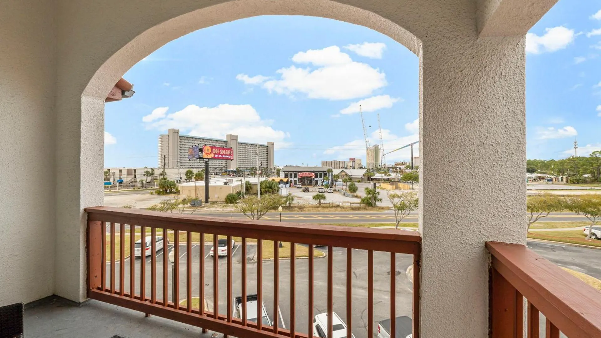 Apartment The Inn At St Thomas Square 1305A Panama City Beach United States